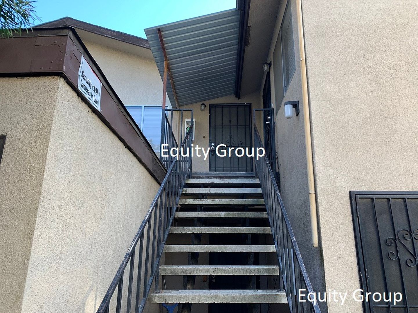 Visalia Apartment: 116 West Murray Avenue