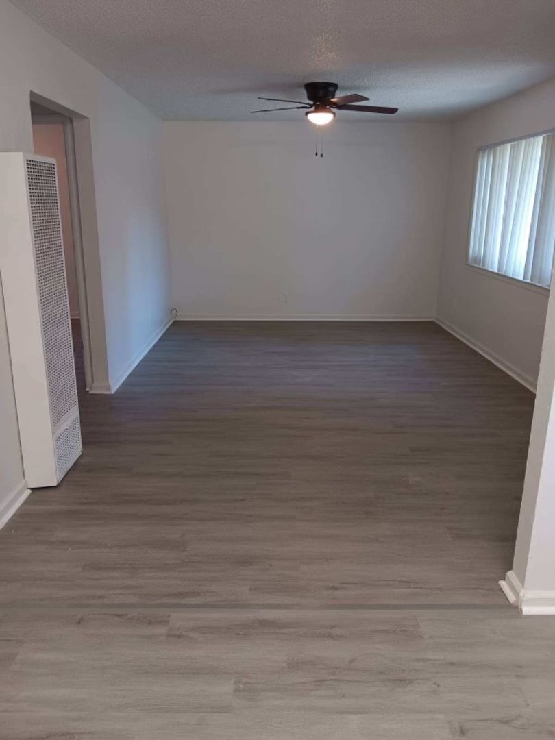 Chico Multiplex: 2425 Mariposa Ave