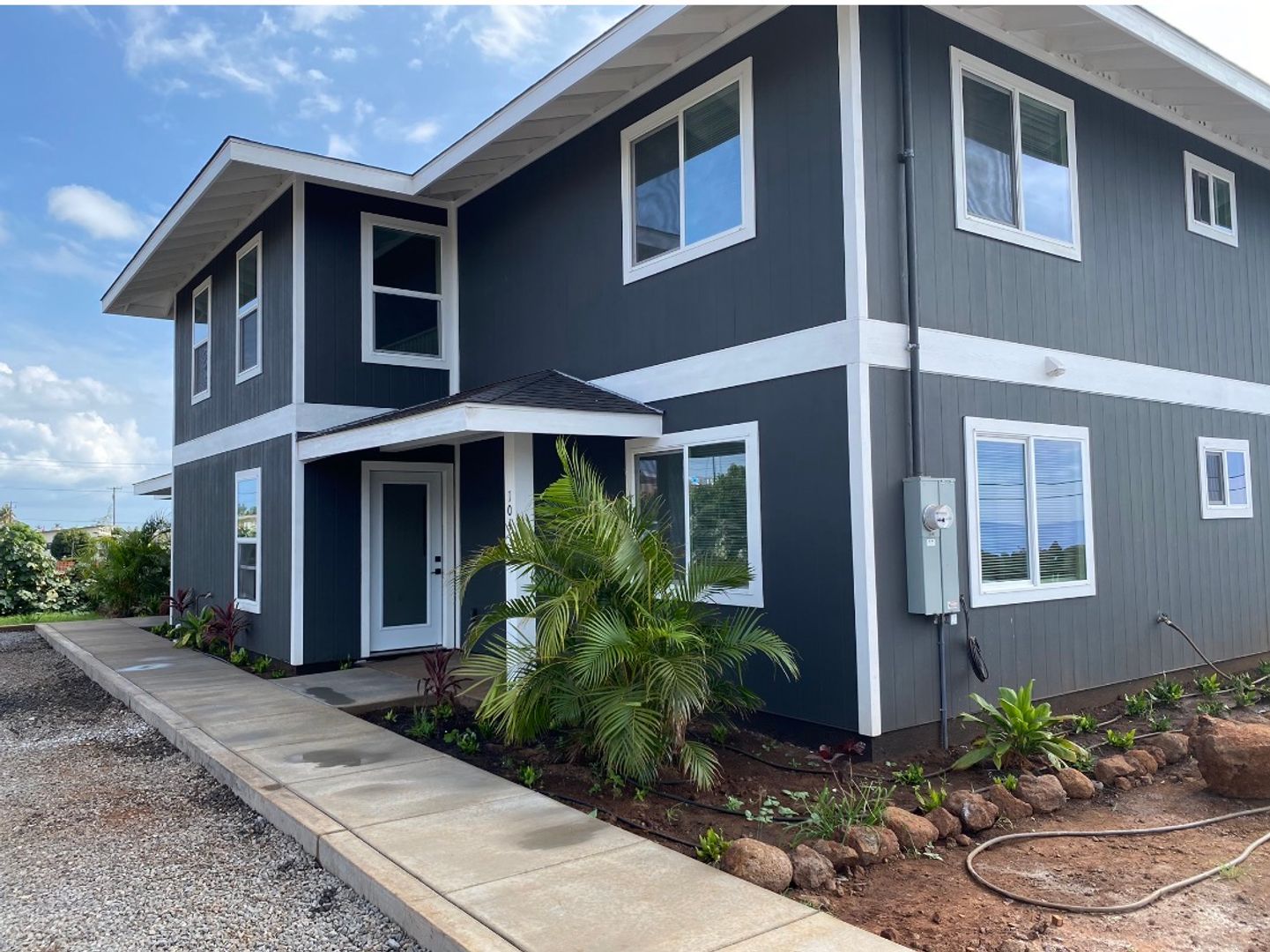 Lahaina Apartment: 104-106-108 Wahikuli Road