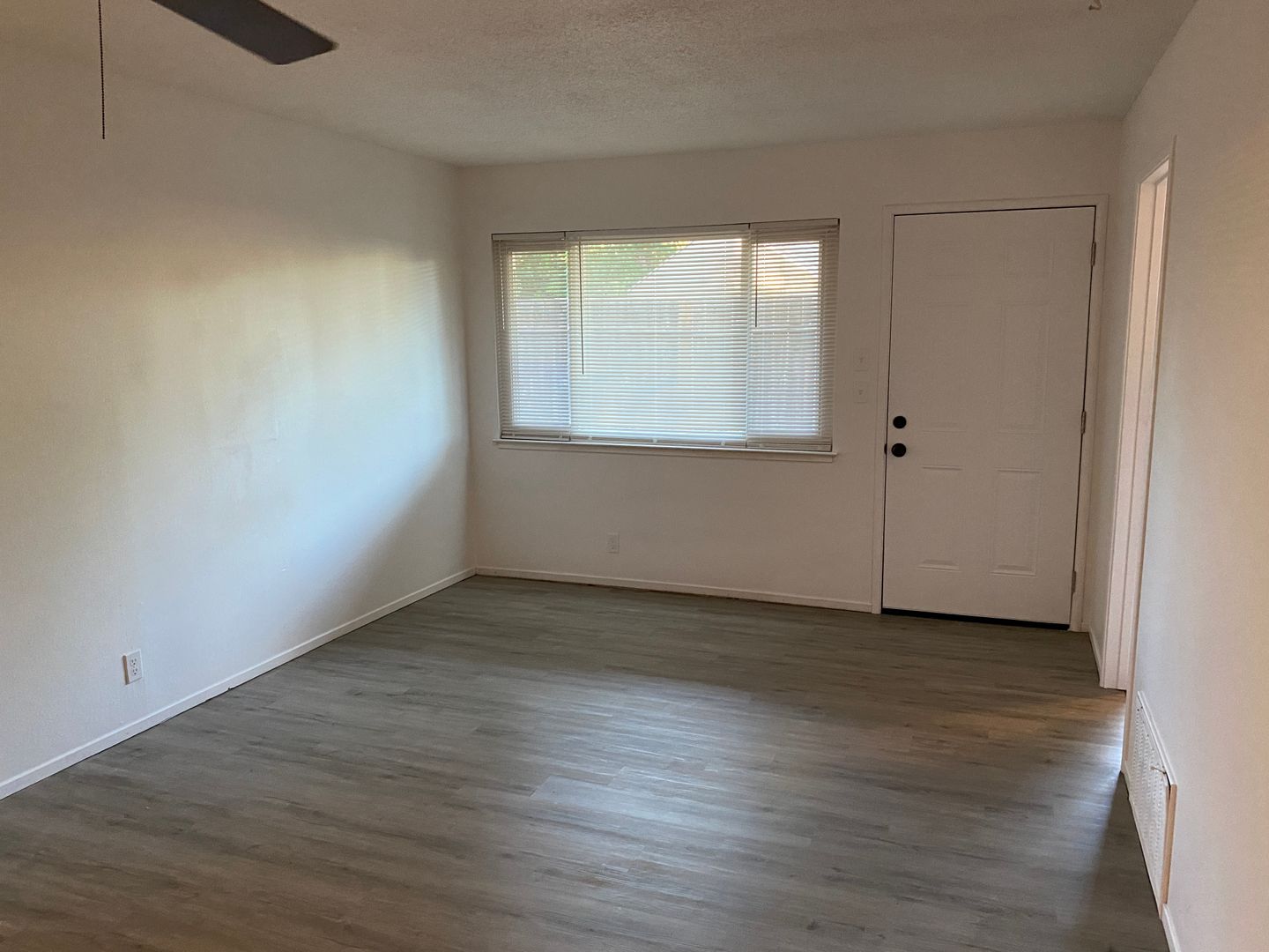 Updated Two Bedroom With Laundry, Garage and Yard! 3 of 12
