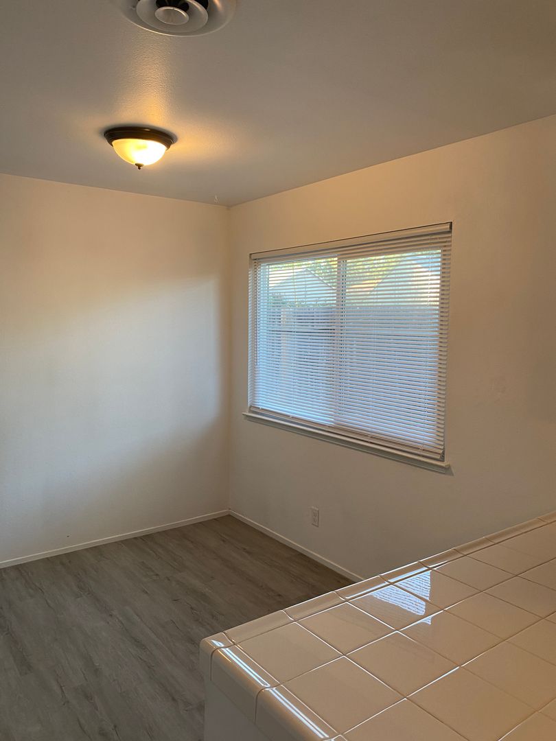 Updated Two Bedroom With Laundry, Garage and Yard! 5 of 12