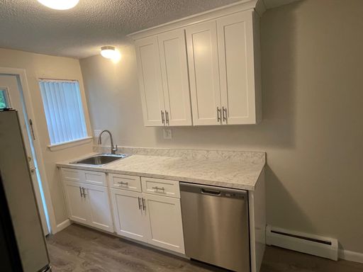 Jordan Lane, Unit 425
