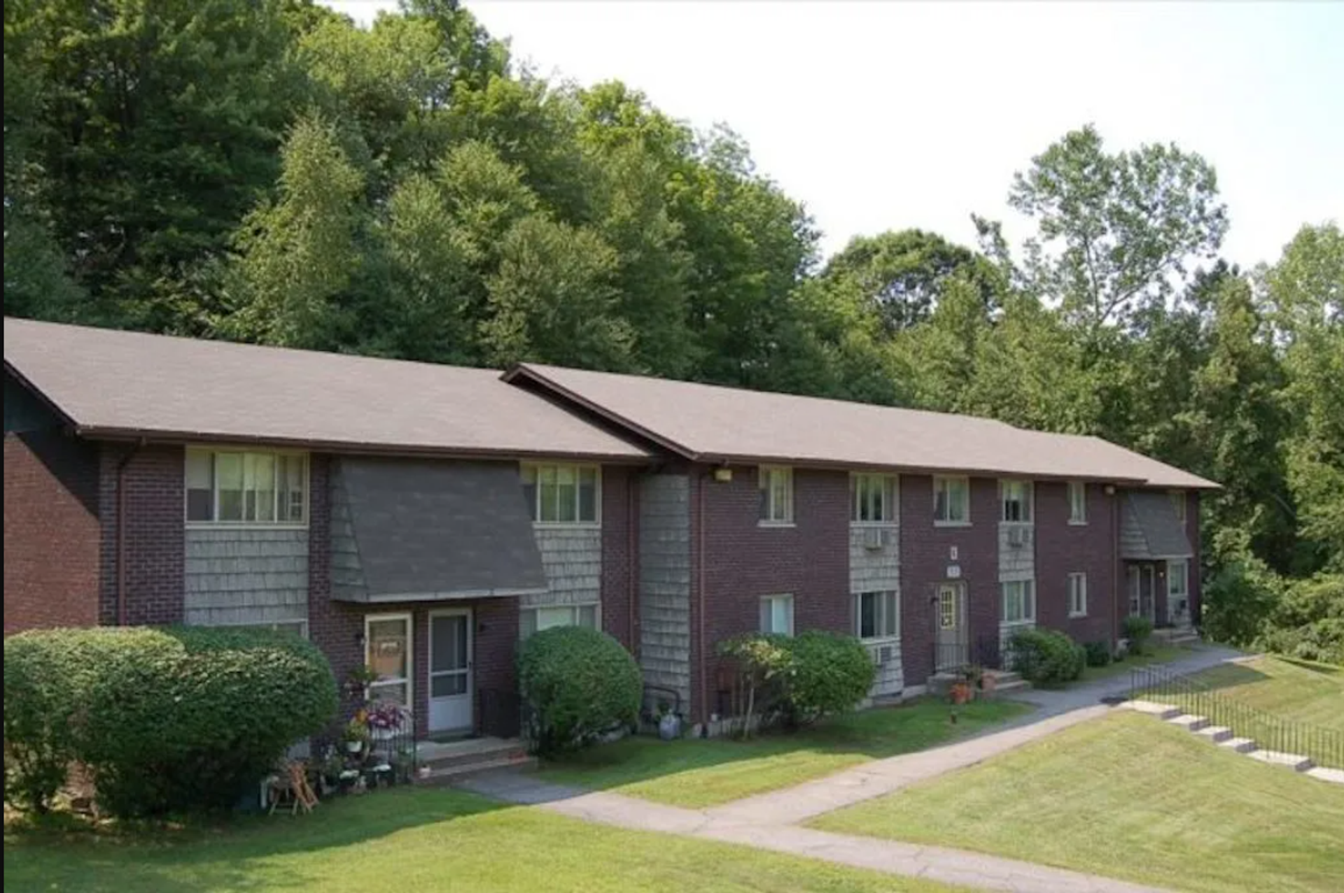 Winsted Apartment: 21-02 Mountain View Terrace