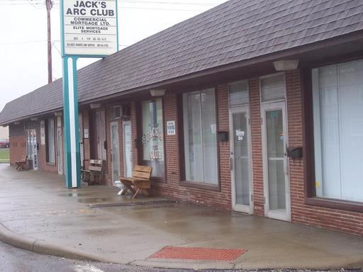 208 N State Street – photo 1