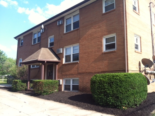 Girard Apartment: 711 N. Highland Ave