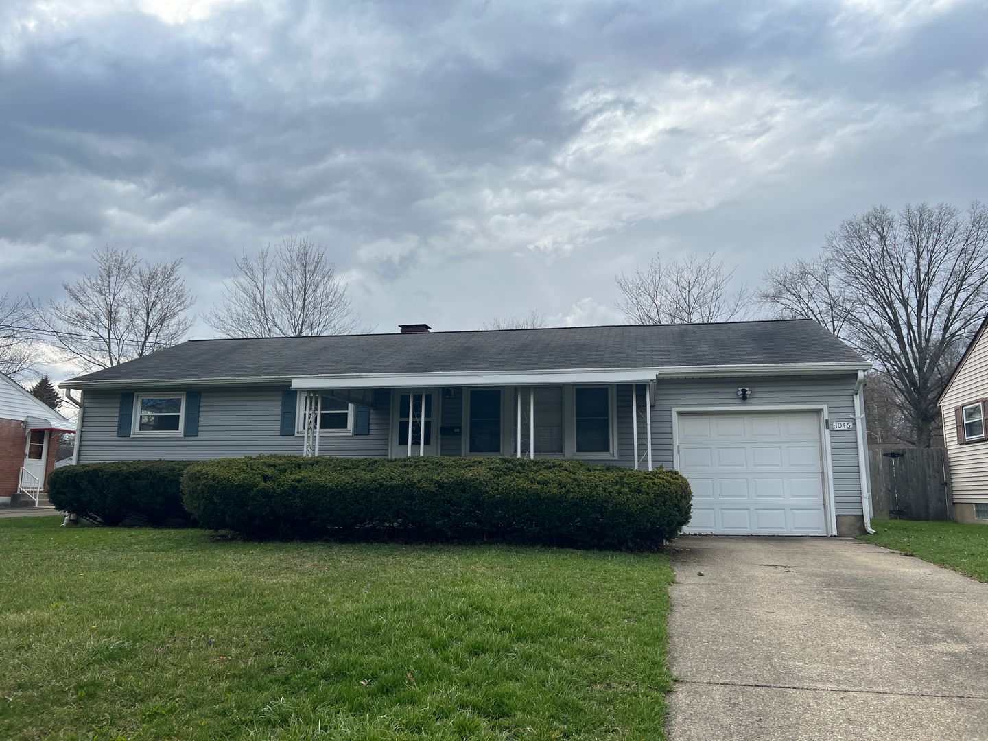 Girard House: 1046 Leslie Lane