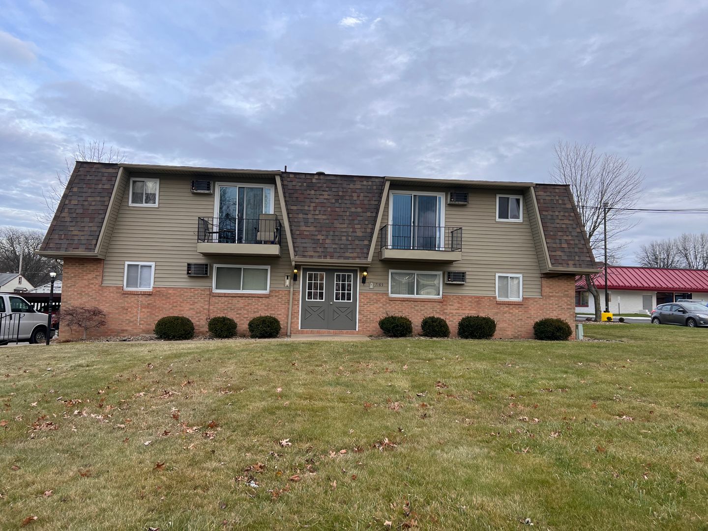 Boardman Apartment: 7185 Locust Ave.