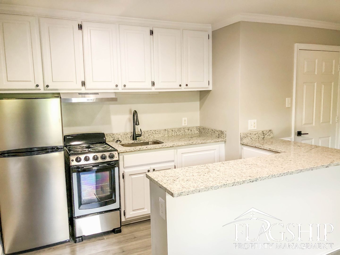 Goldsboro Apartment: 806 N. Berkeley Blvd