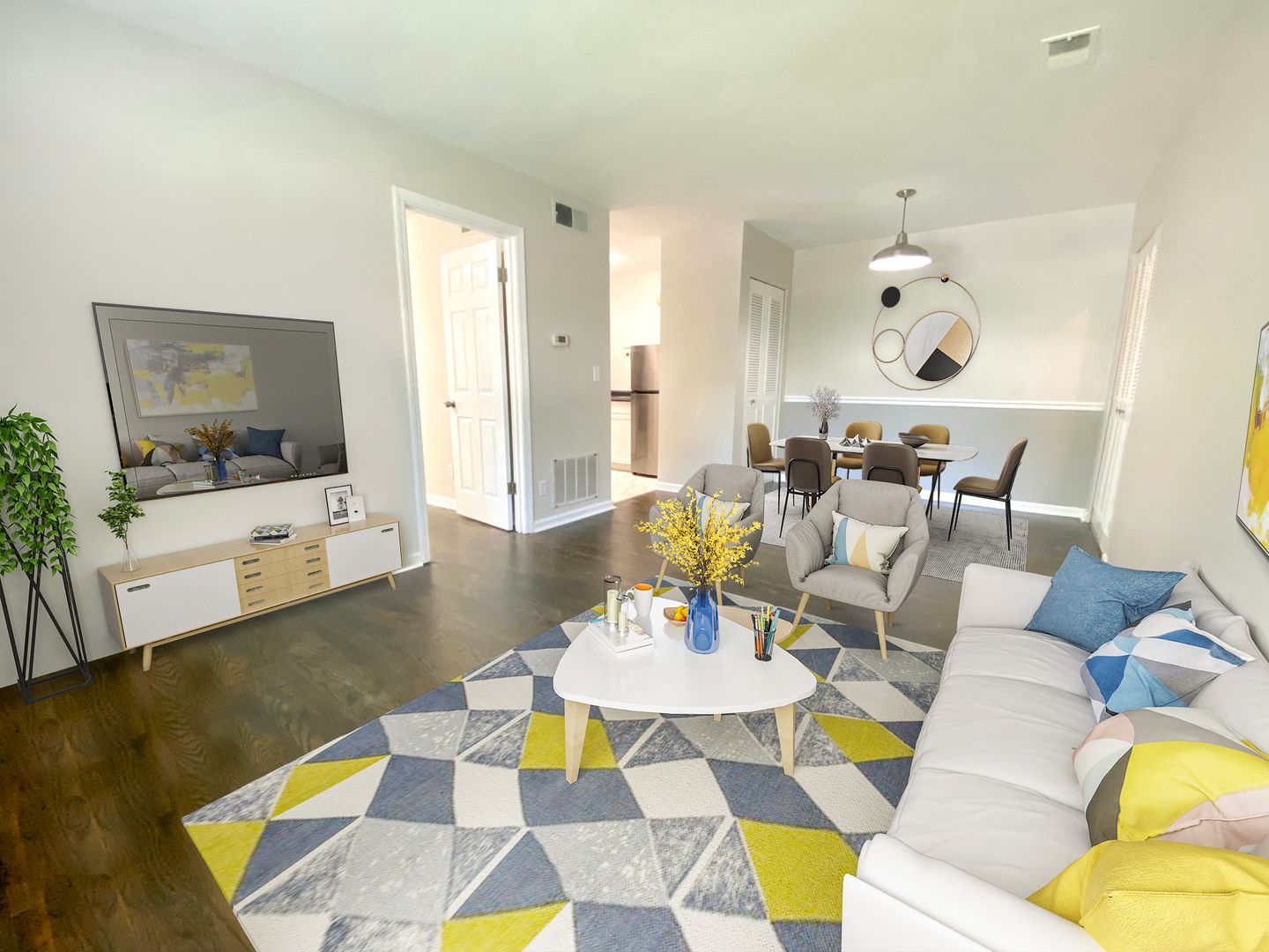 Louisville Apartment: 2600 Le Blanc Ct.