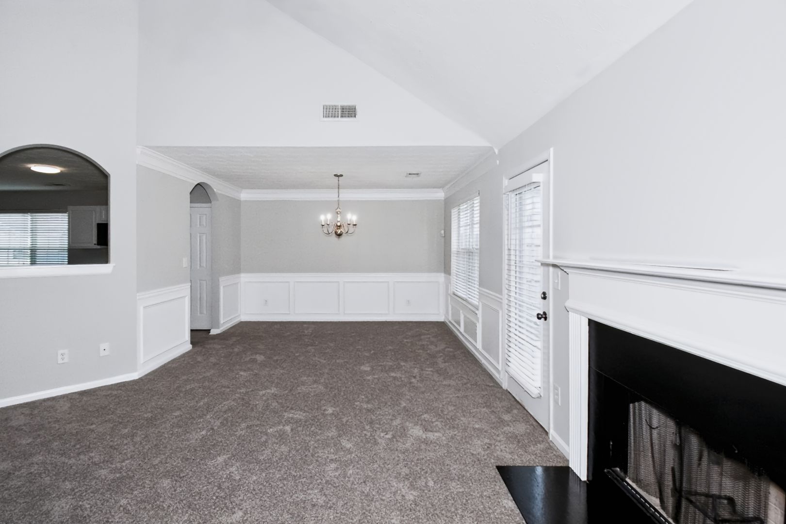 60 Lassiter Dr Covington, GA 30016 7 of 12