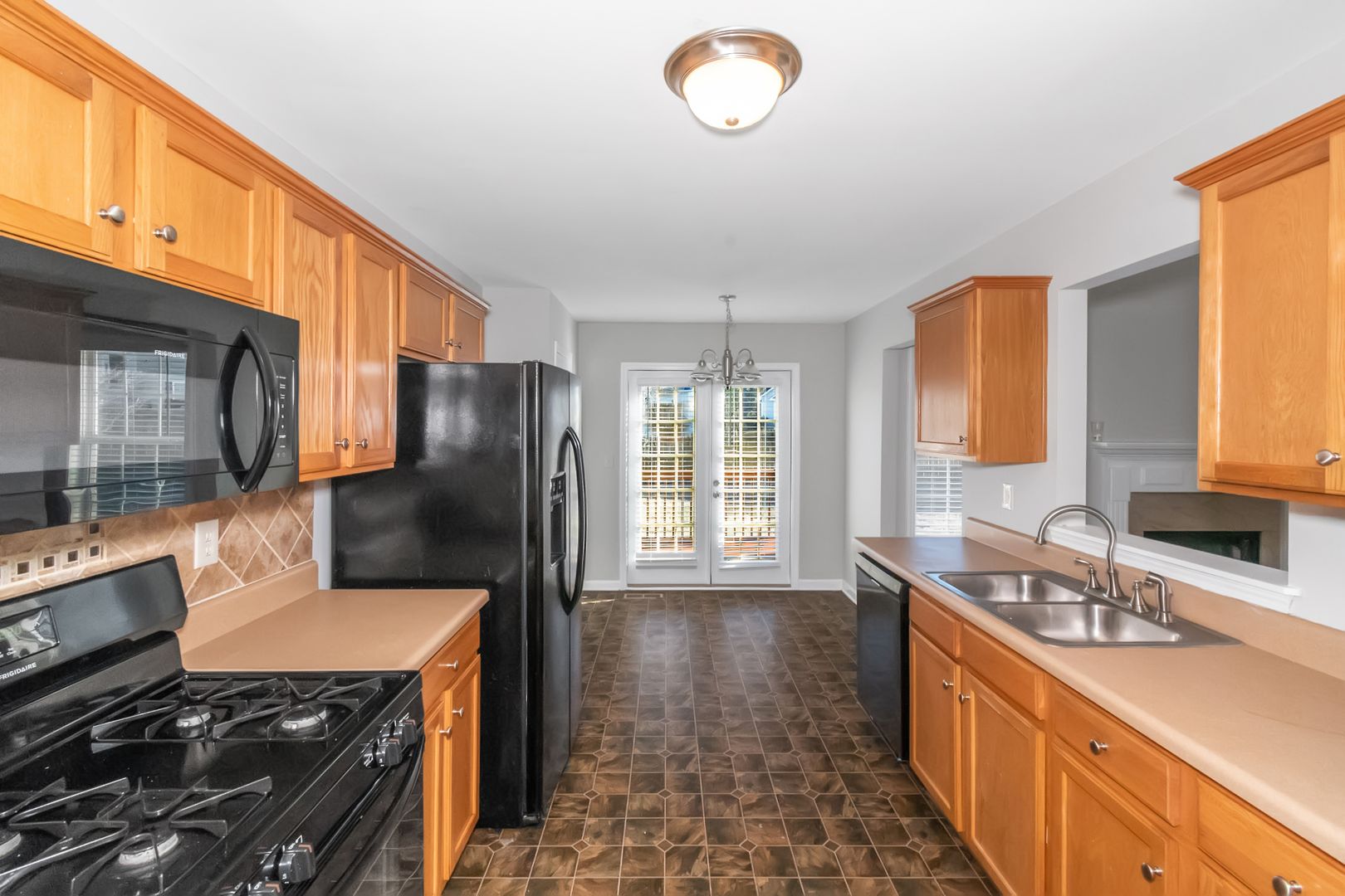 202 Millpond Pkwy Villa Rica, GA 30180 10 of 12