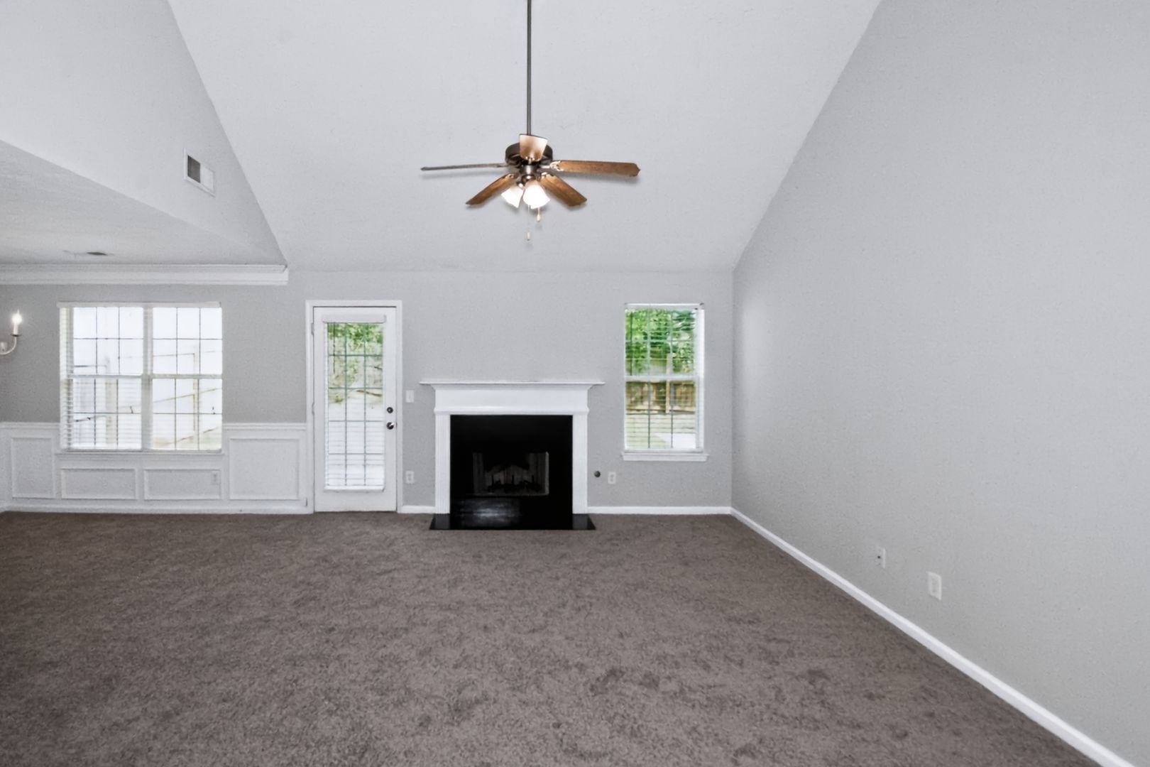 60 Lassiter Dr Covington, GA 30016 5 of 12