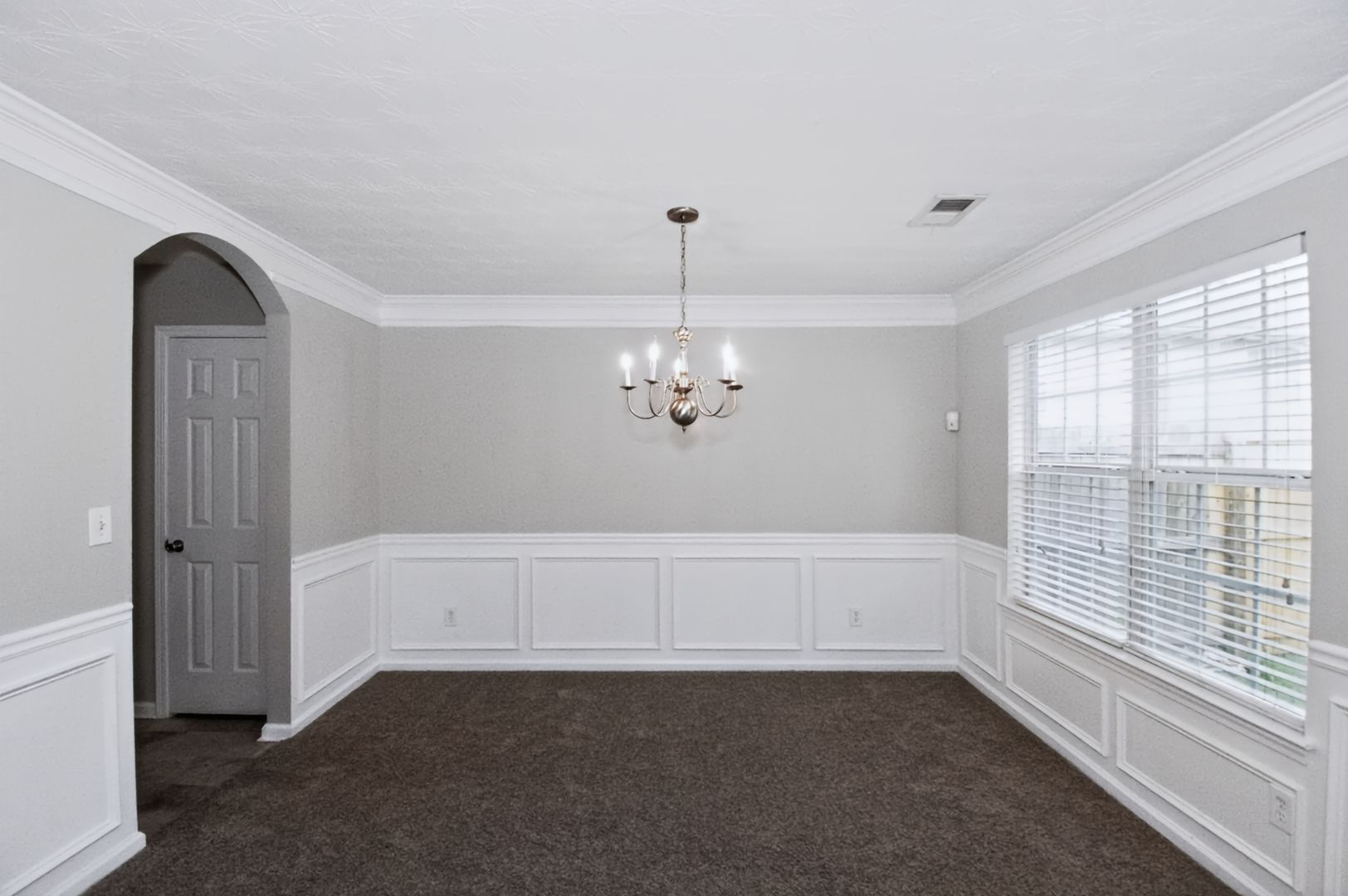 60 Lassiter Dr Covington, GA 30016 10 of 12