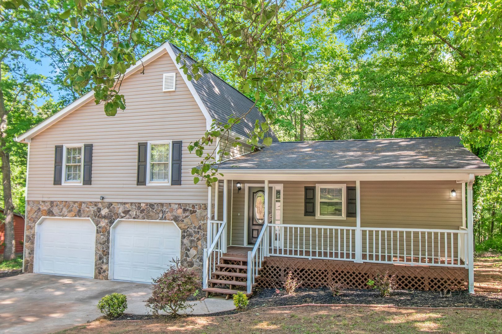 Covington House: 50 Stone Creek Dr