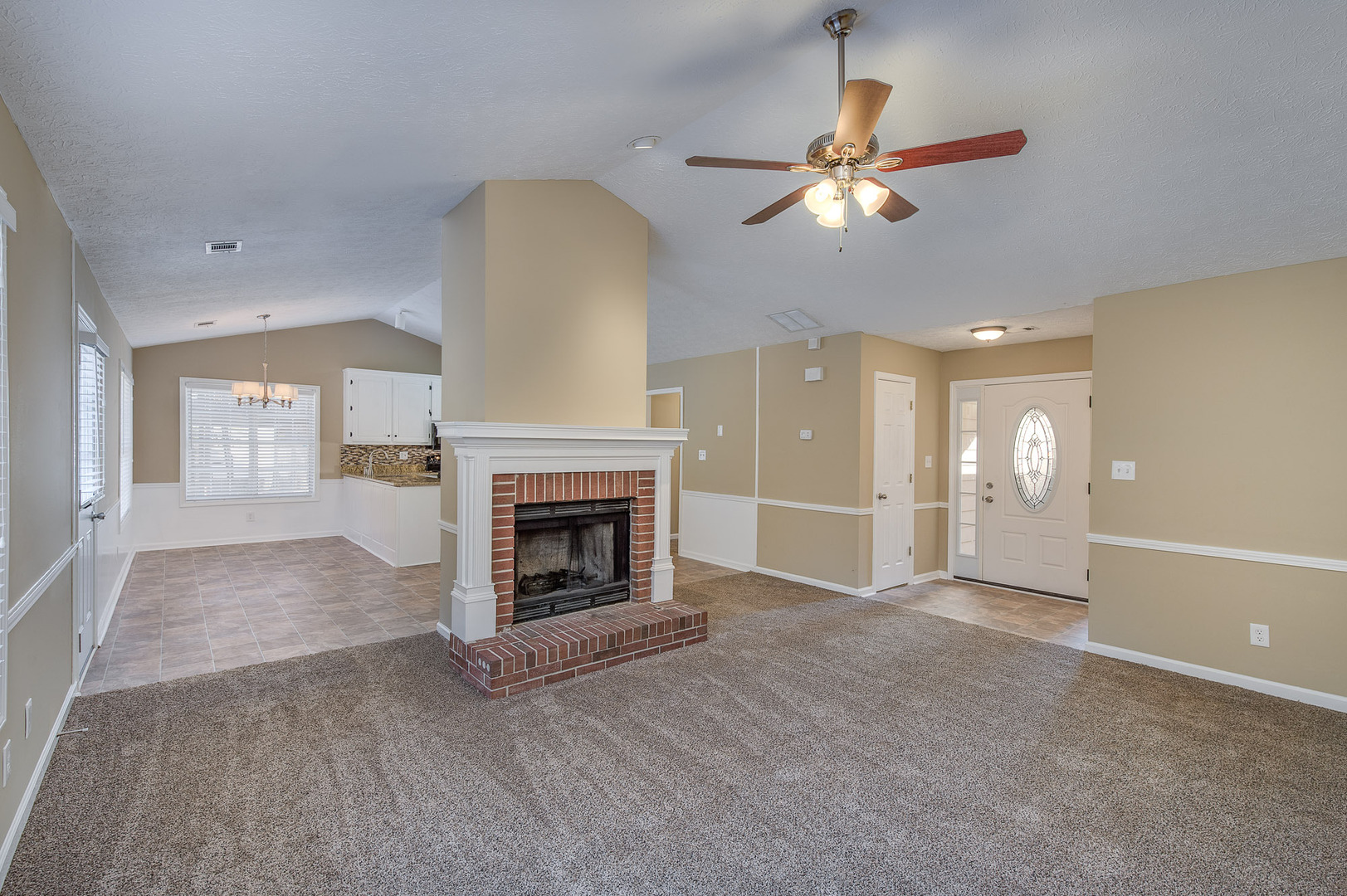 35 Oak Ridge Ct Covington, GA 30016 5 of 12