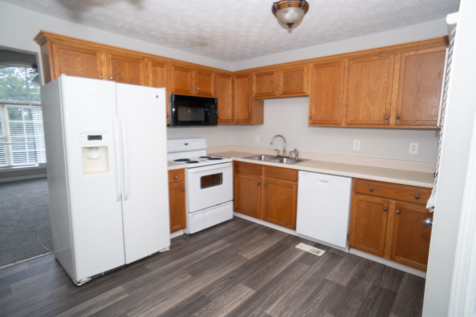 52 Fieldstone Ct Temple, GA 30179 6 of 8