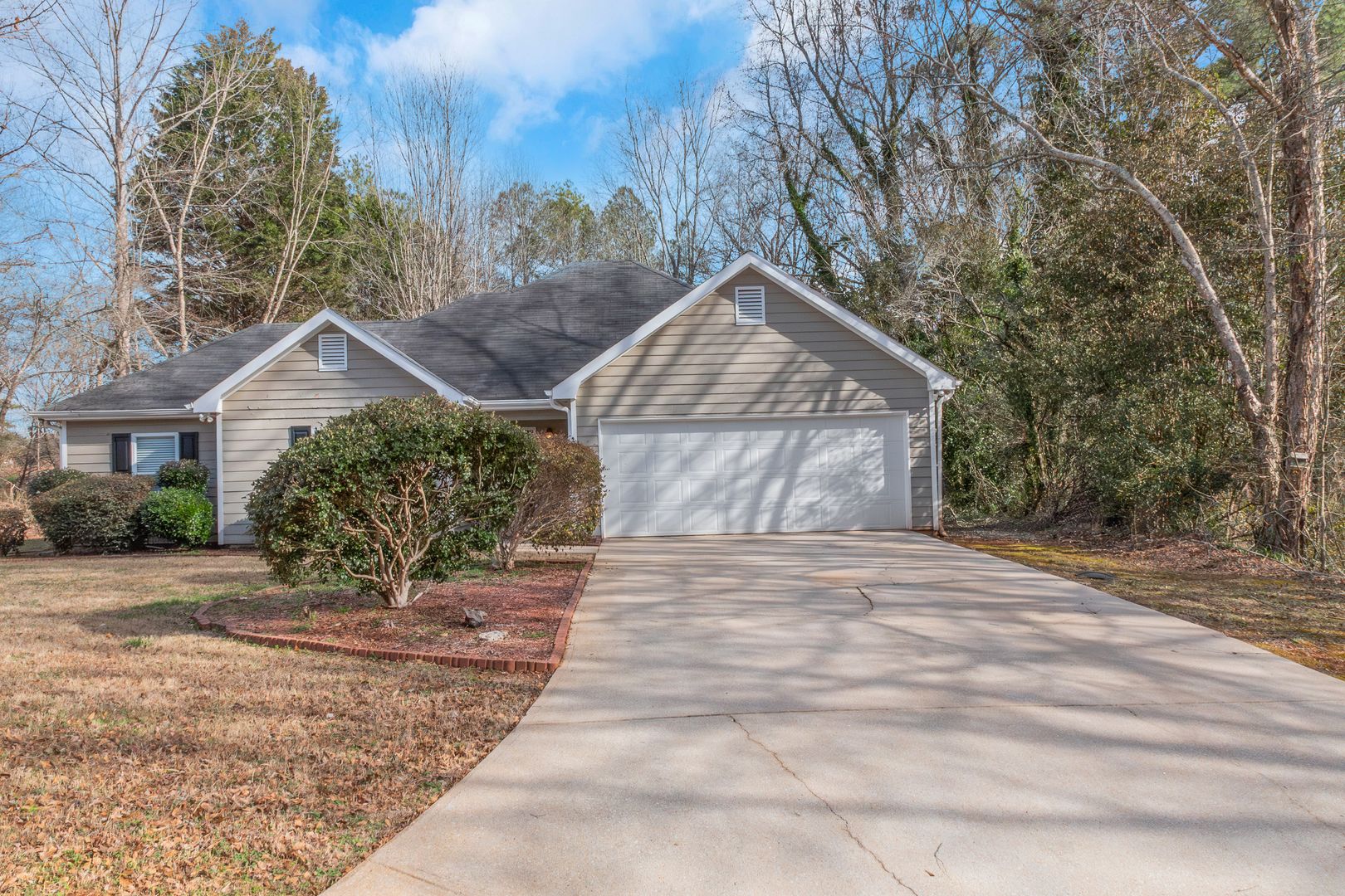 Covington House: 75 Dove Landing