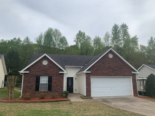 3 Bedroom Rental – 2034 Elm Grove Ln , Hampton, GA 30228