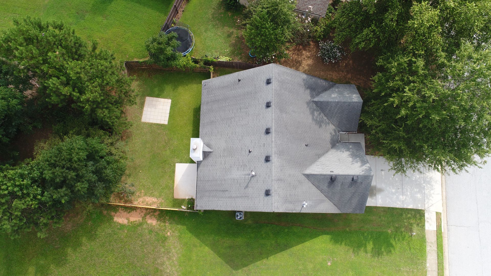 60 Lassiter Dr Covington, GA 30016 2 of 12