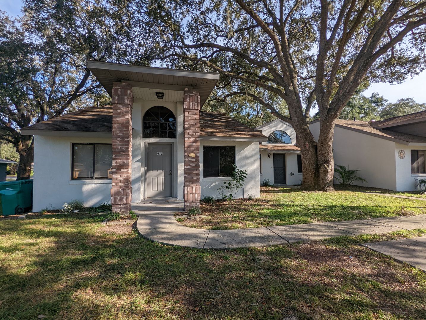 South Blvd Triplex   063-Mstr