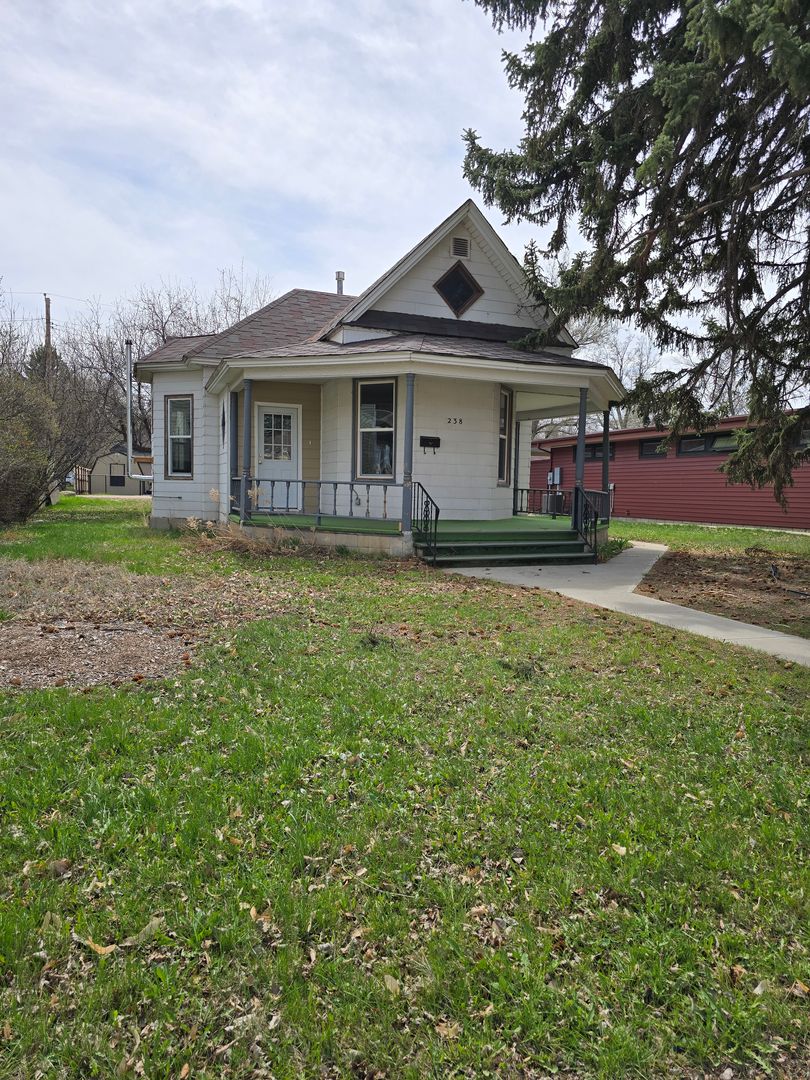 3 Bed 2 Bath