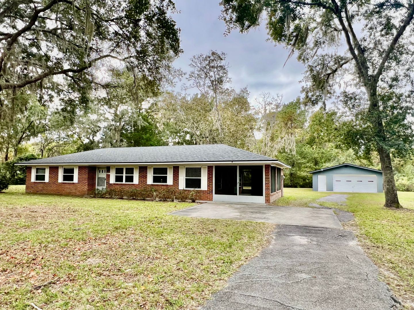 Yulee House: 86231 Peeples Rd
