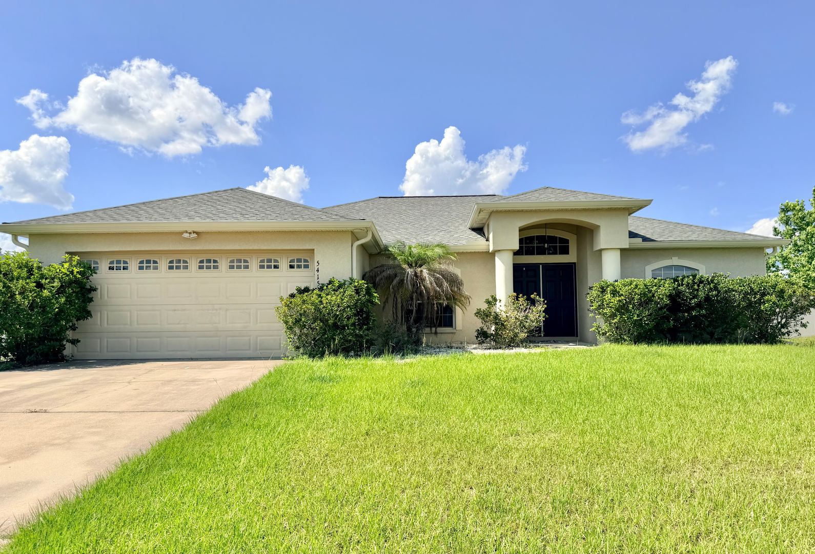 Leesburg House: 5415 Great Egret Drive