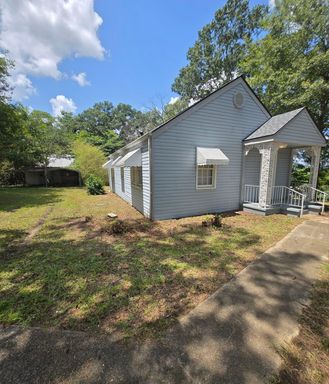 3212 Oakland Ave – photo 1