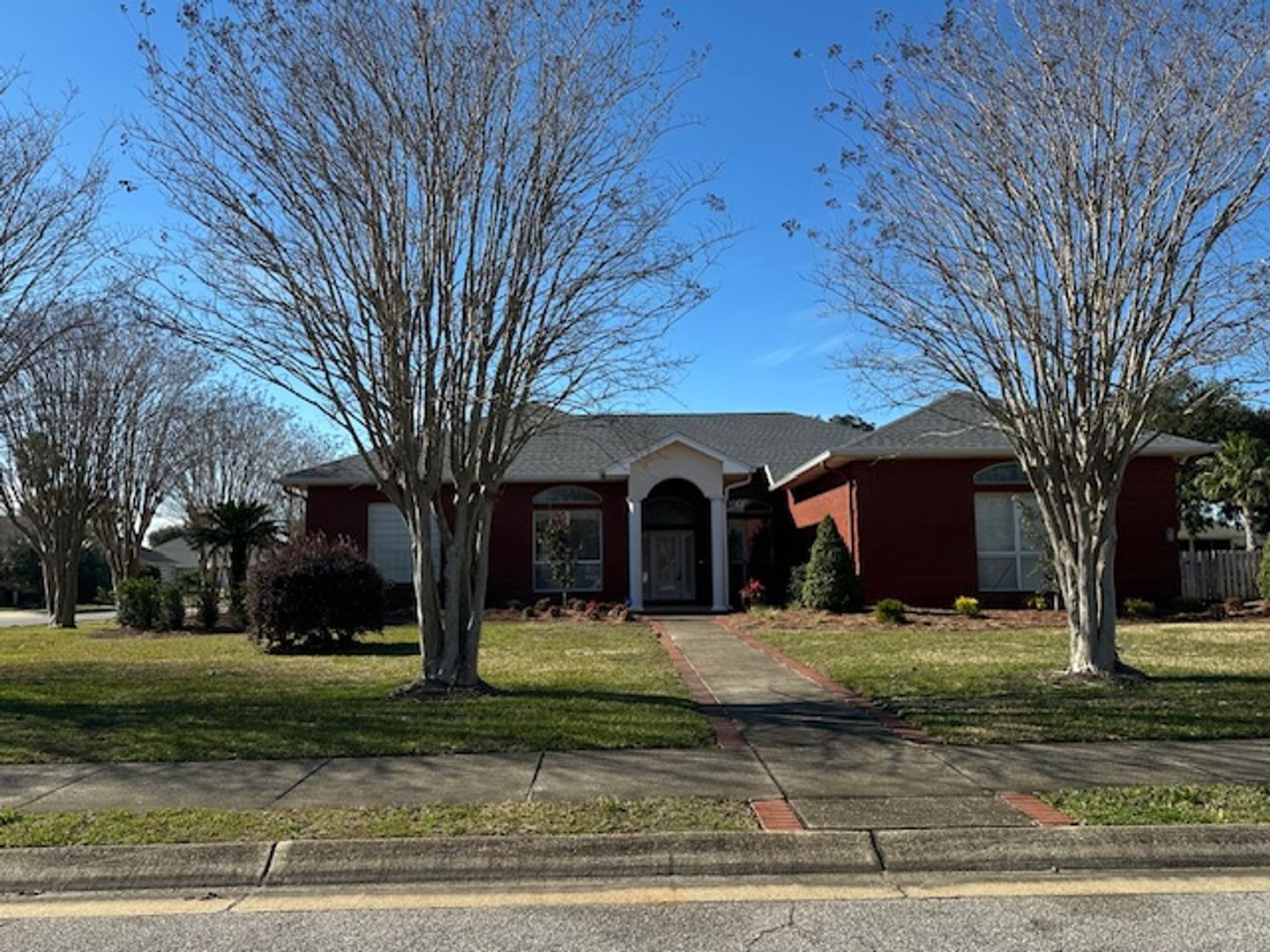 Gulf Breeze House: 1163 Mary Kate Drive