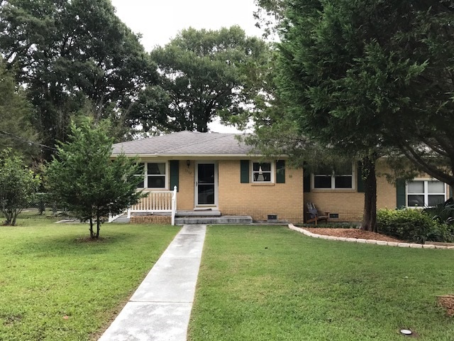 Pensacola House: 3762 Gerhardt Dr