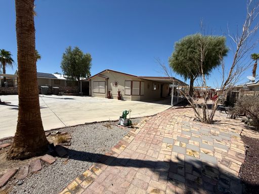 Two Bedroom w/Guest House in Foothills! – photo 1
