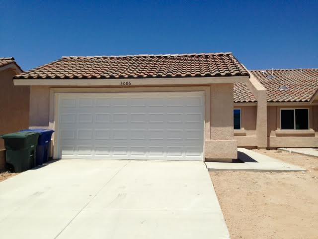 Yuma House: 3086 S Todd Ave