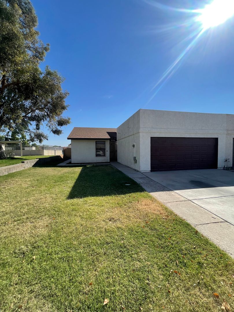 Yuma House: 1627 W. 13th St.