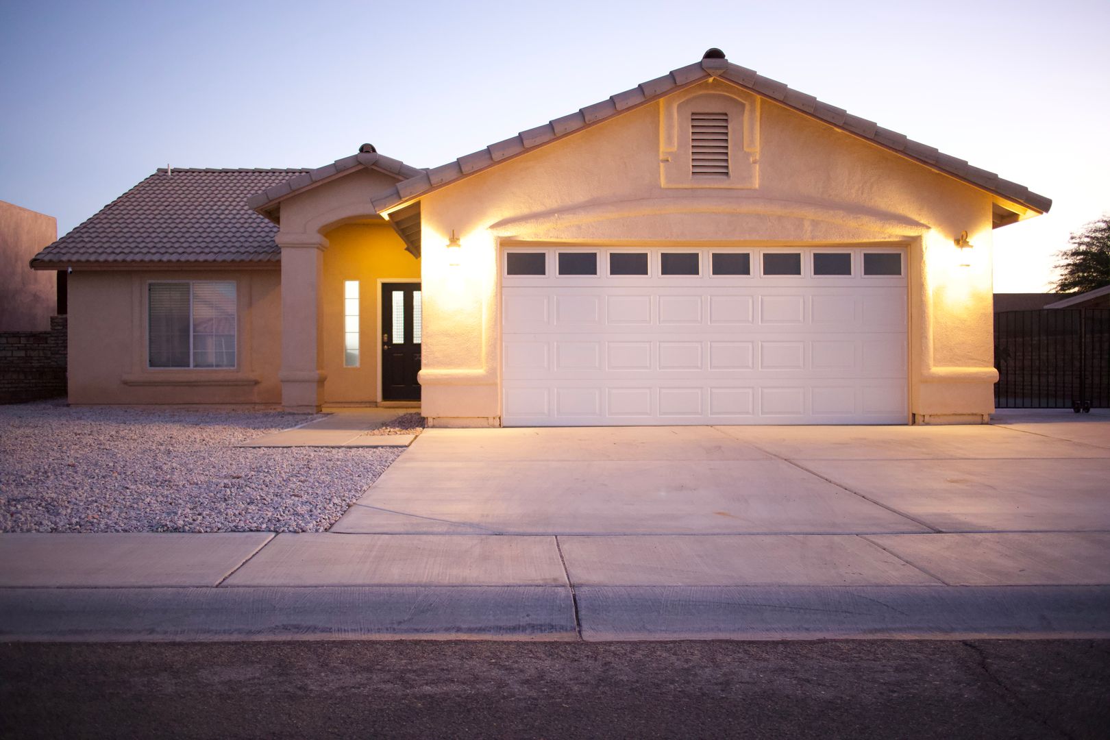 YUMA House: 10125 E 37TH PLACE