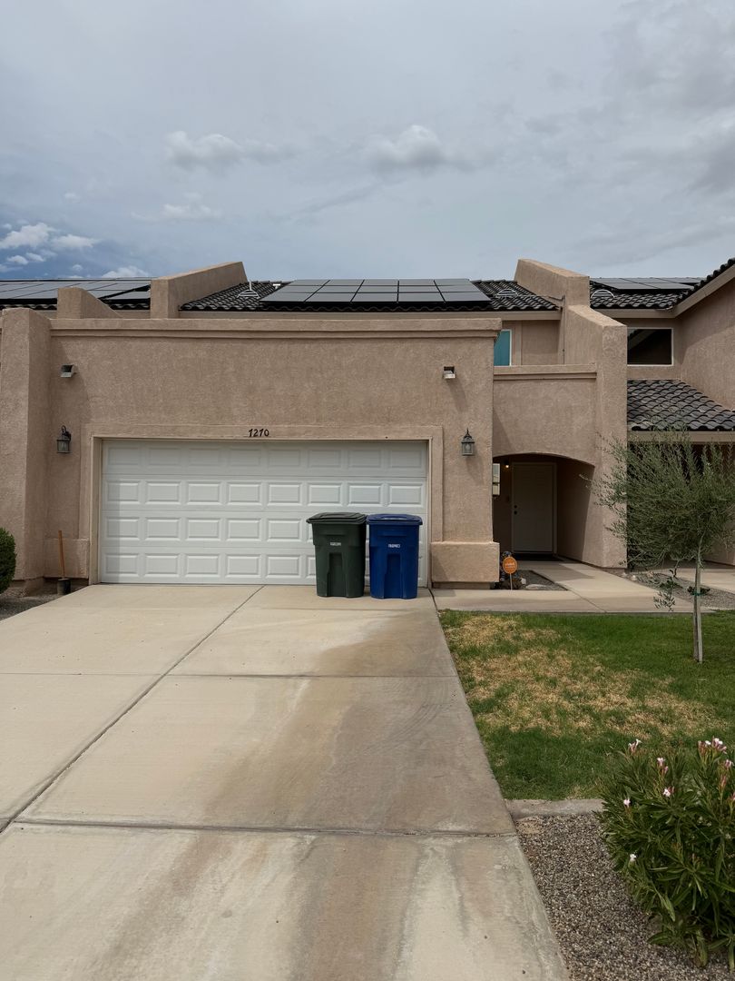 YUMA House: 7270 E 38th Ln