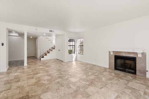 Renovated 2bed x 2.5bath Townhouse with Private Patio & 2-Car Garage – photo 1
