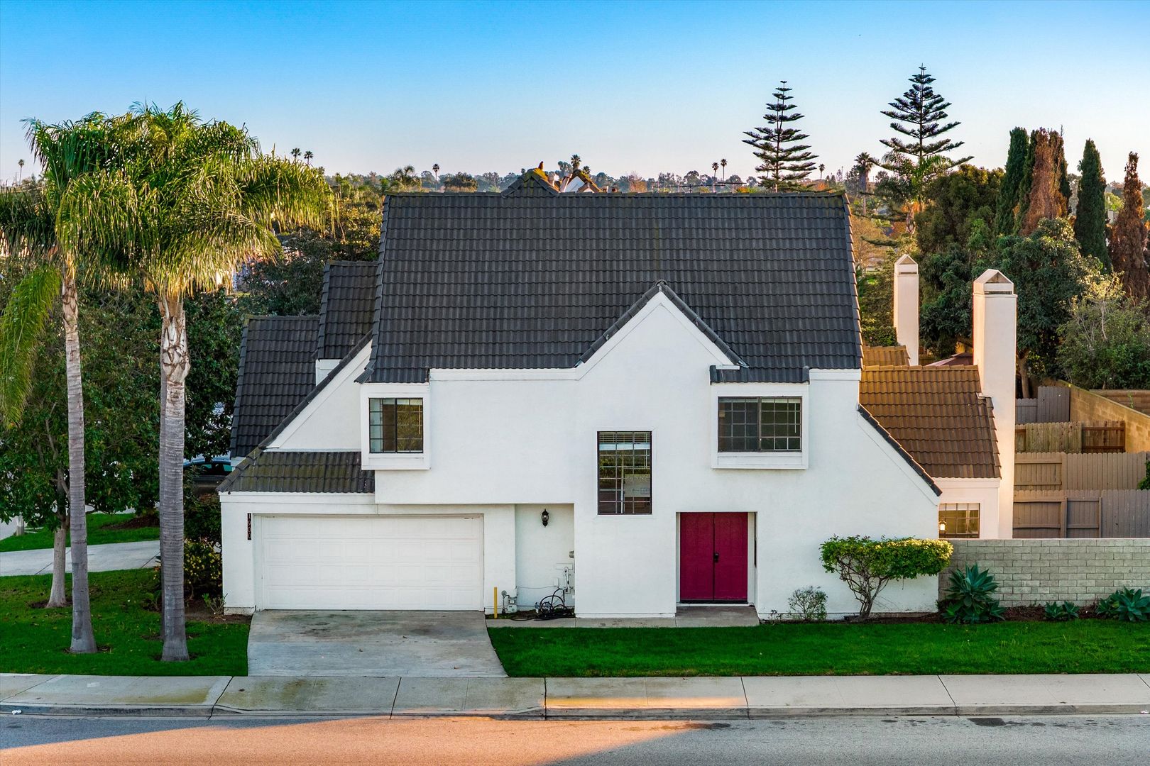 Oxnard Townhome: 1750 W. 7th Street