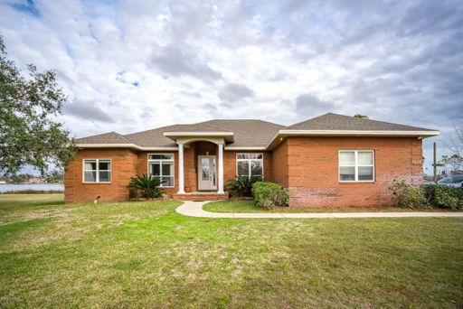 Custom Built, Waterfront Home on Callaway Bayou! – photo 1