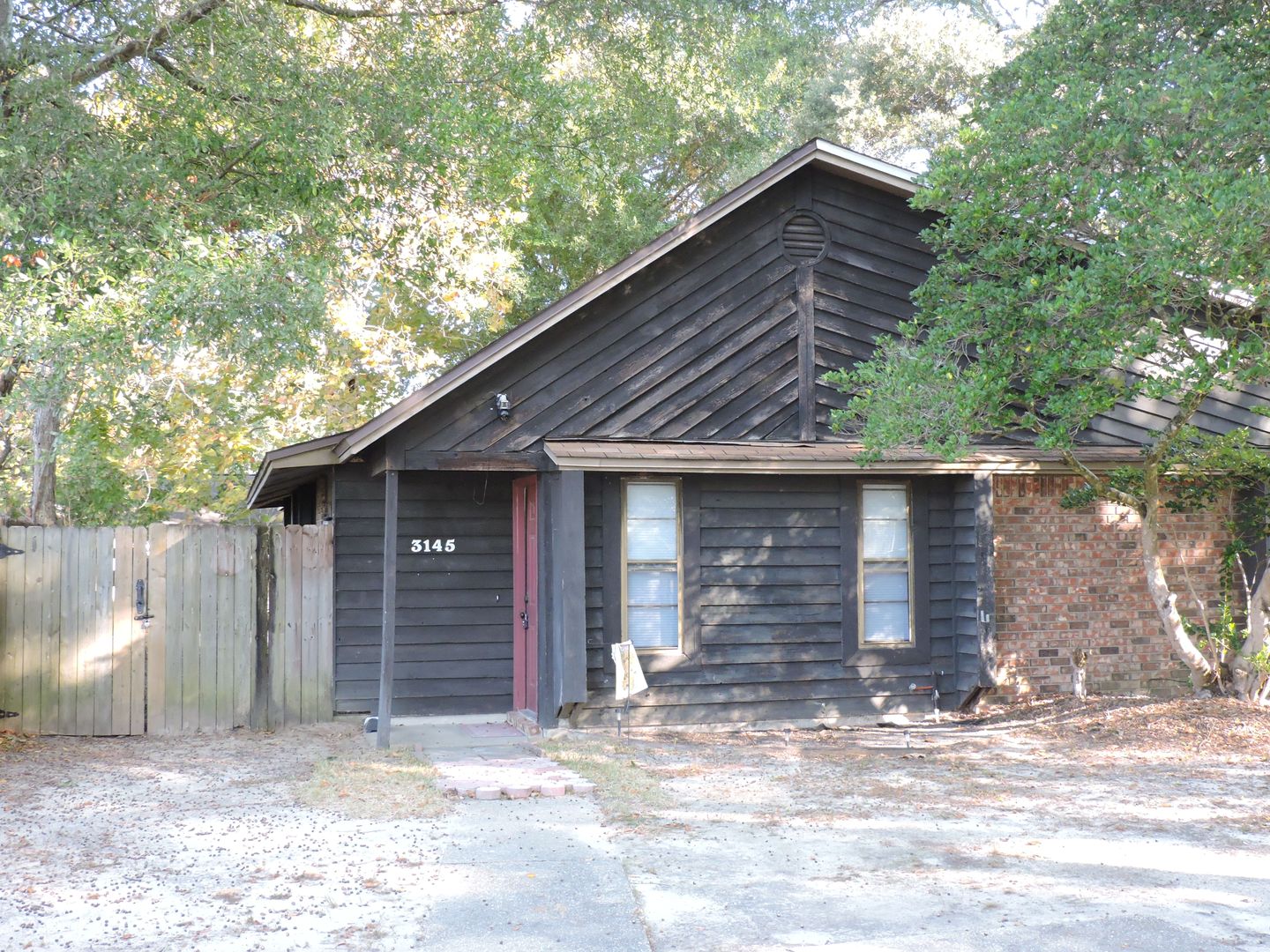 Pensacola House: 3145 Cedarwood Village Ln