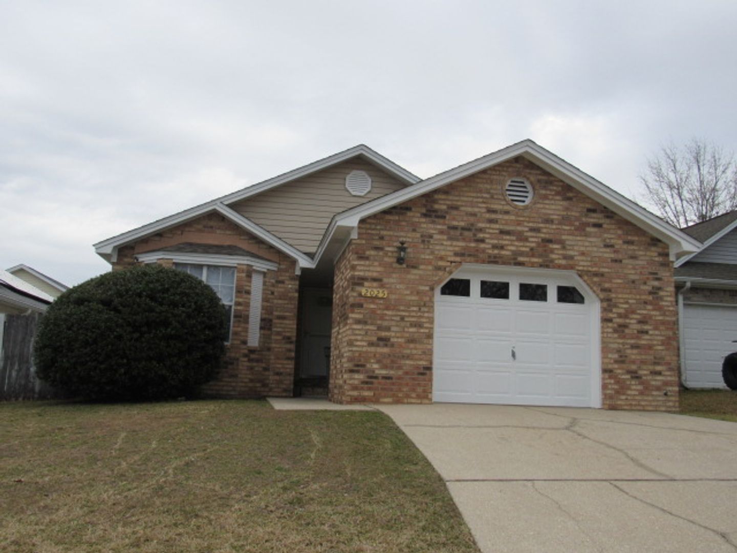 Pensacola House: 2025 Cambridge Circle