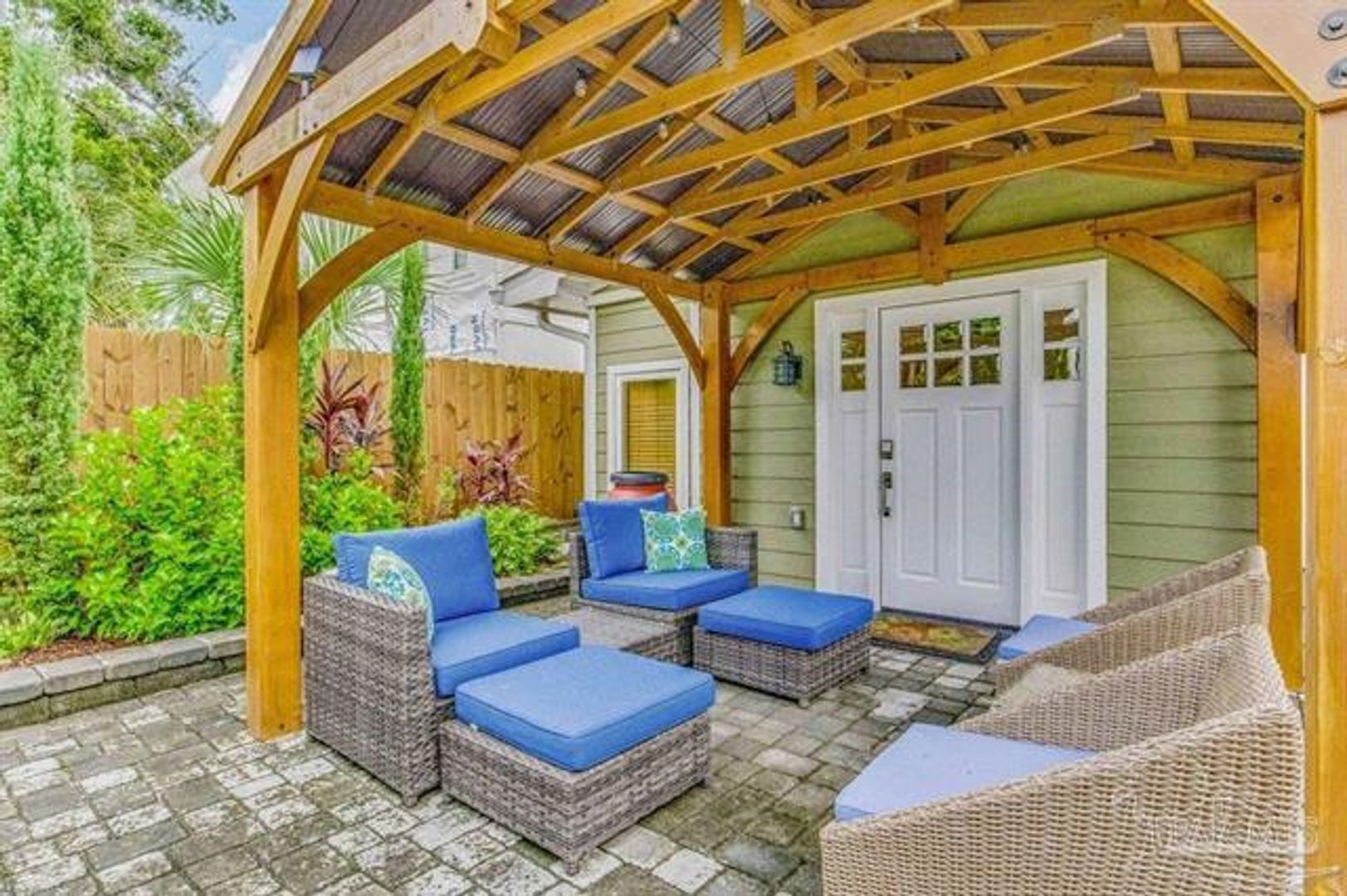 Pensacola House: 510 W. Gregory St.