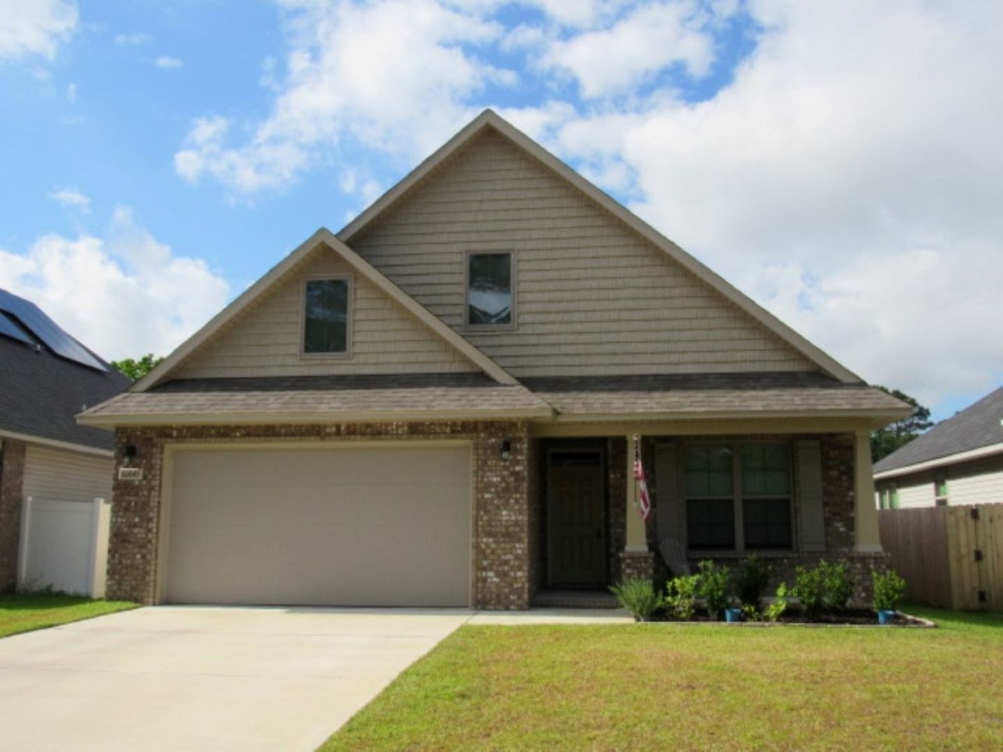 Pensacola House: 10645 Trailblazer Way