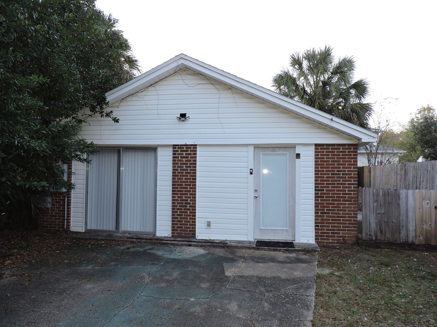 Pensacola House: 1414 E. Jordan St Apt A