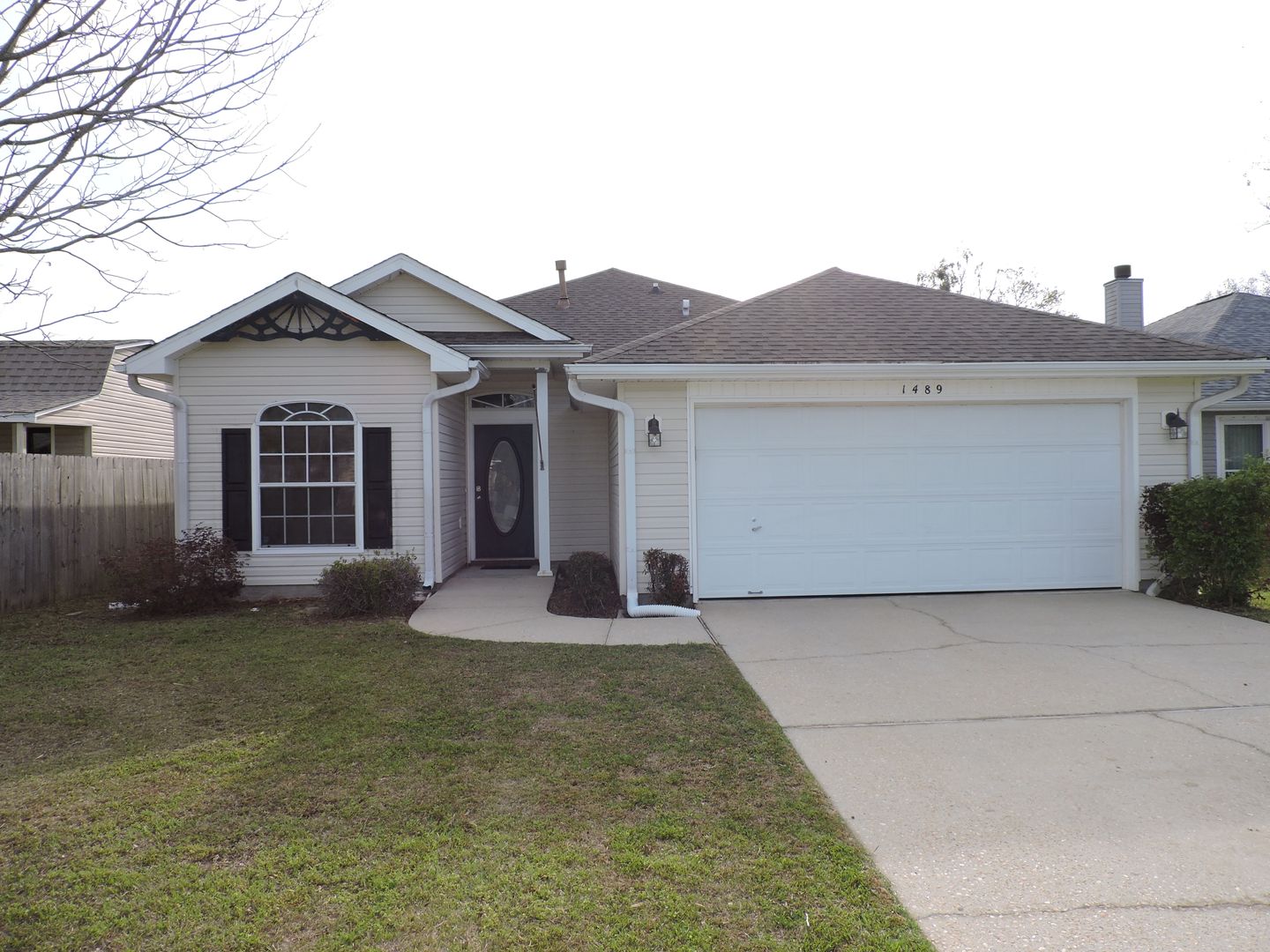 Pensacola House: 1489 Newcastle Way