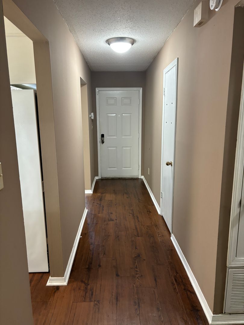 Pensacola House: 1500 Johnson Ave #128