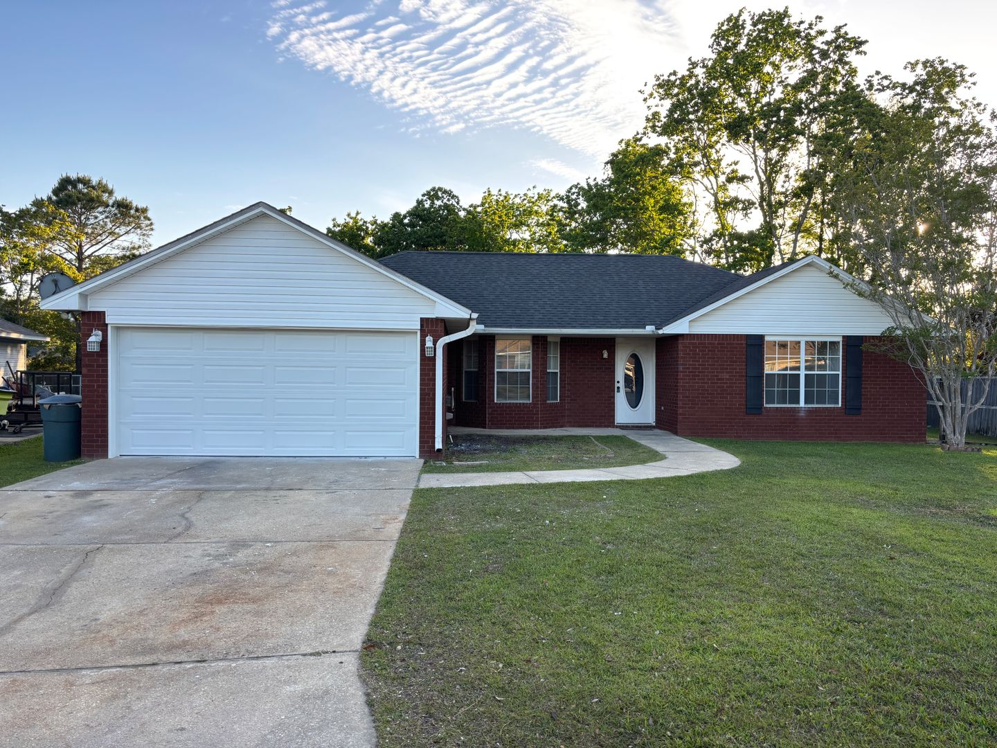 Pensacola House: 1607 Dees Rd