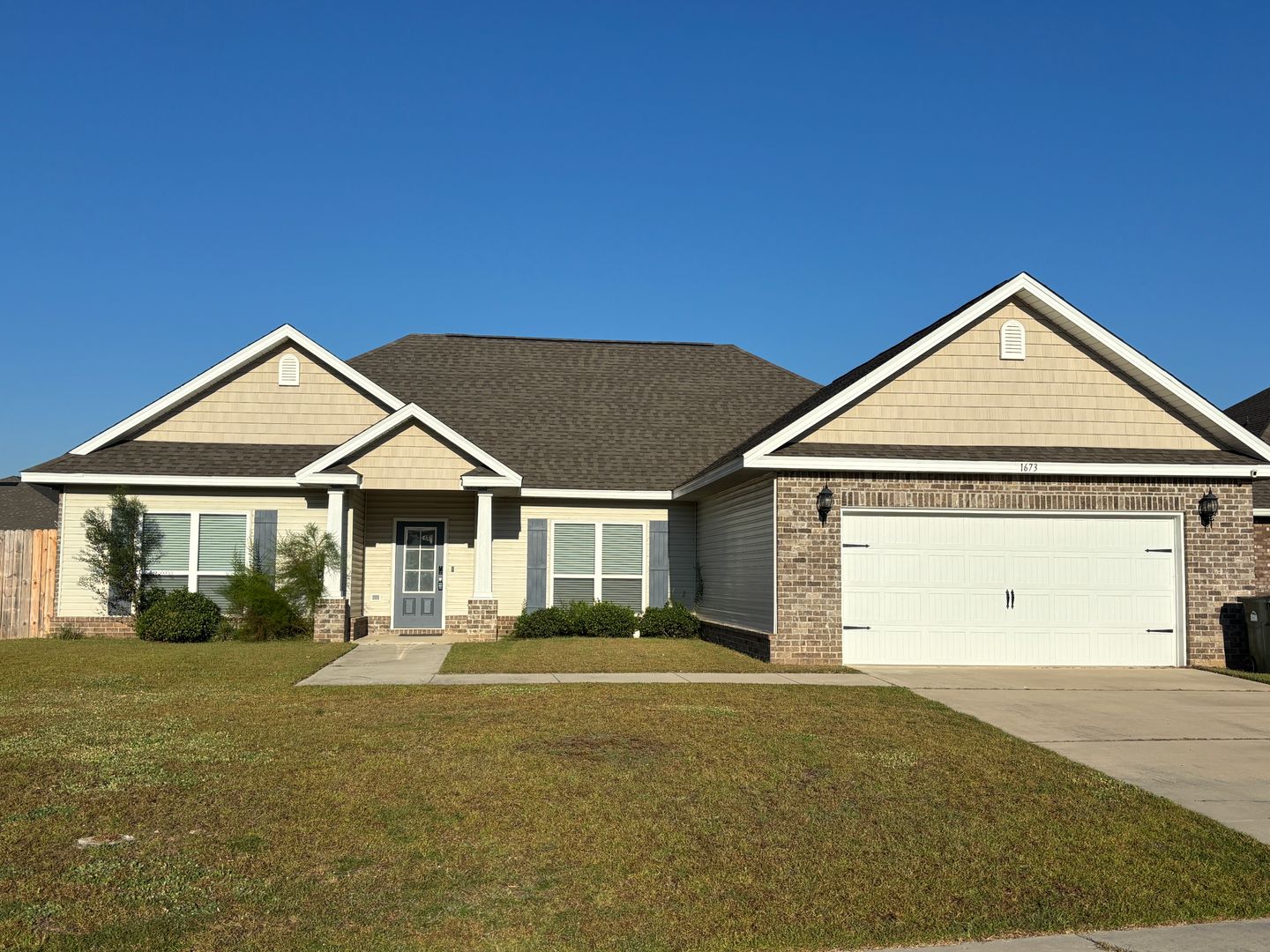 Cantonment House: 1673 Quartz Ave