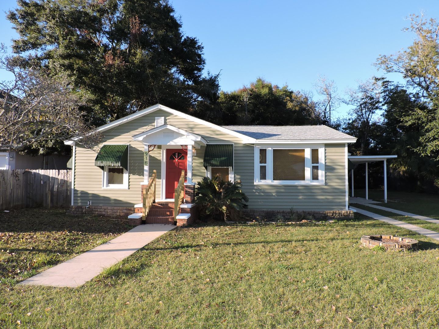 Pensacola House: 916 E Hatton St