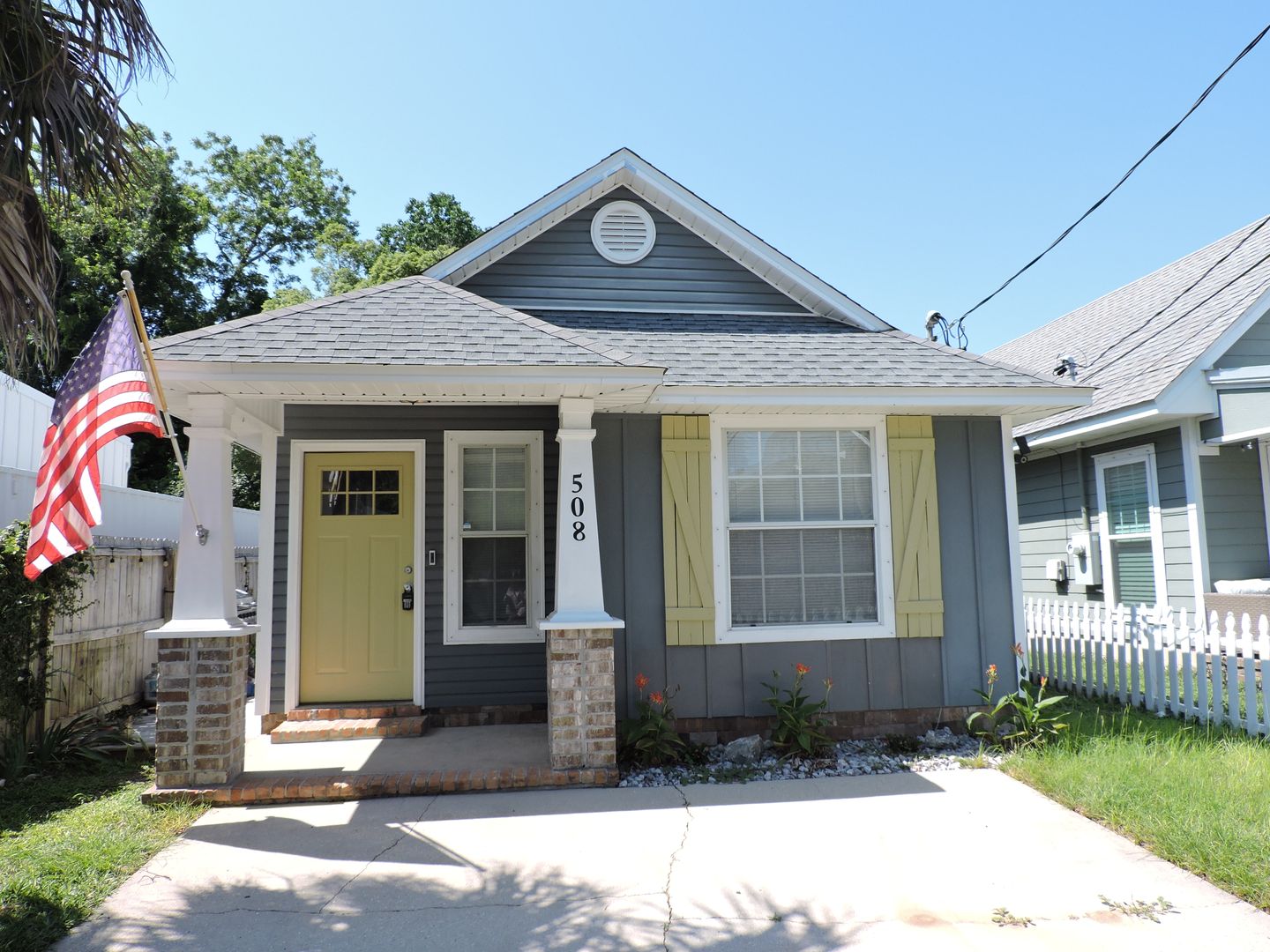 Pensacola House: 508 E Gonzalez Street