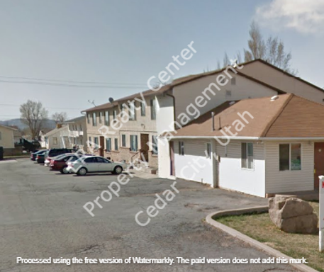 Move-In Bonus! 3 Bed - 2 Bath - Walking Distance to SUU – photo 1